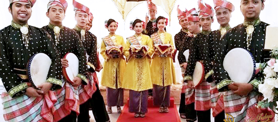 Void Deck Weddings in Singapore - Artiste Seni Budaya